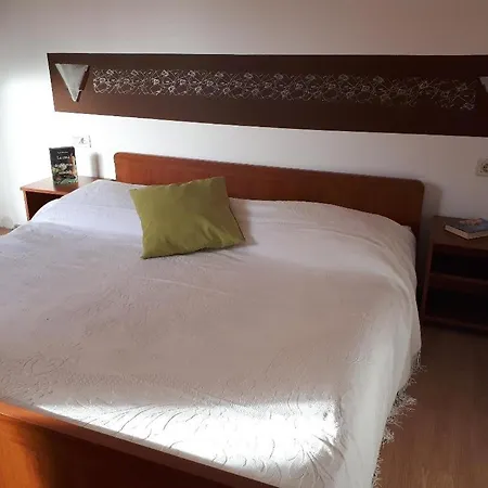 14581b * Labin (Istria)